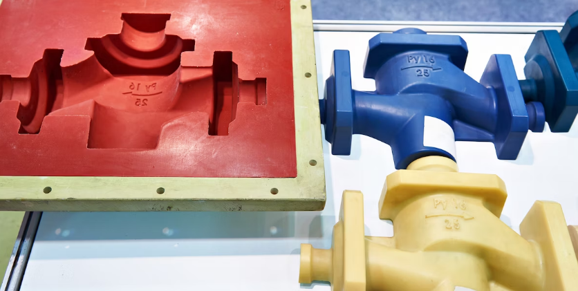 How to use injection molding to manufacture products